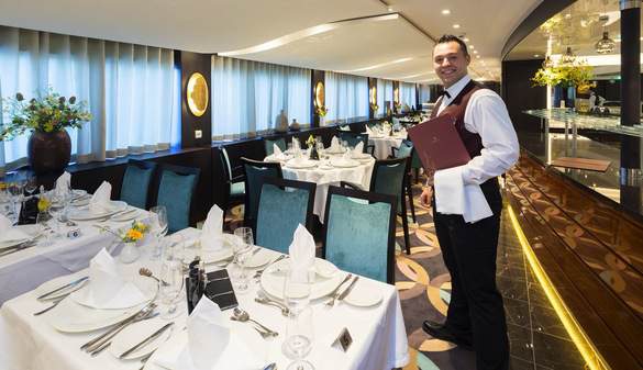 AmaWaterways, AmaLea, Restaurant.jpg